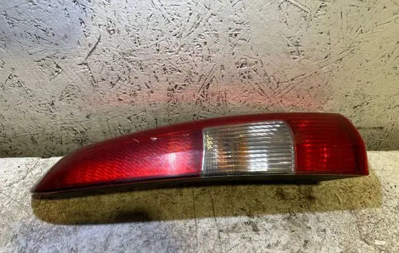 Volvo V70 Rear/tail lights 9154494 307677916 37677916