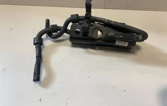 Skoda Superb B6 (3T) Fuel injection high pressure pump 1K0906089A