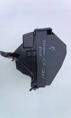 Hyundai Tucson TL Air filter box 28110D3200