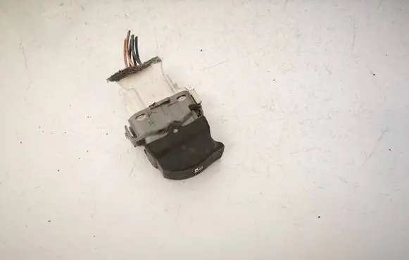 Renault Scenic II - Grand scenic II Electric window control switch 28082