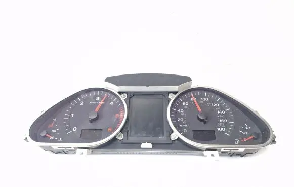 Audi Q7 4L Speedometer (instrument cluster) 4L0920981P