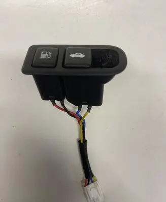 Hyundai Genesis Fuel tank opening switch 935553K000