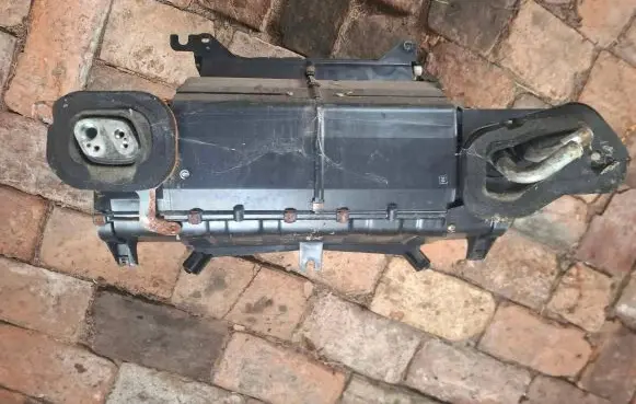 Jaguar XJ X308 Interior heater climate box assembly MNA6440AD