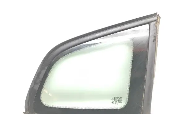 Renault Laguna III Rear side window AS2M3236DOT682 E000231