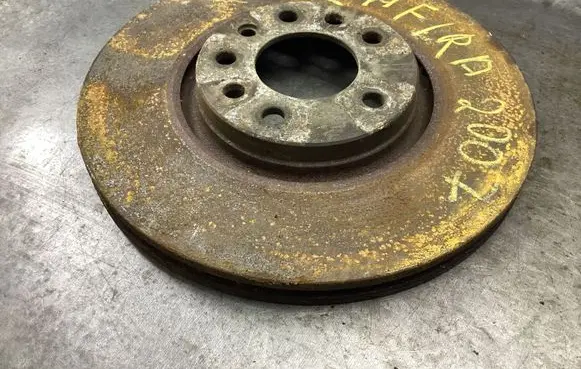 Opel Zafira B Front brake disc