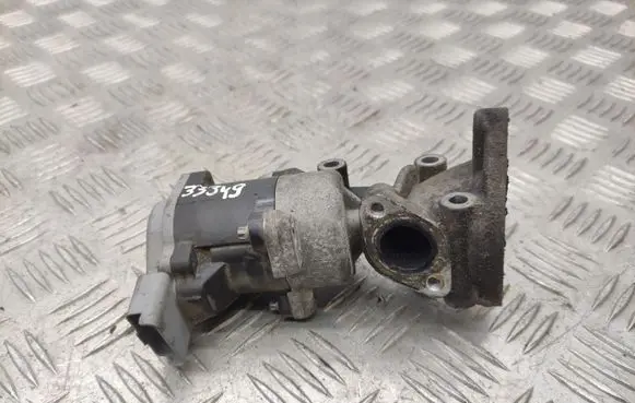 Land Rover Discovery 3 - LR3 EGR valve 52040106