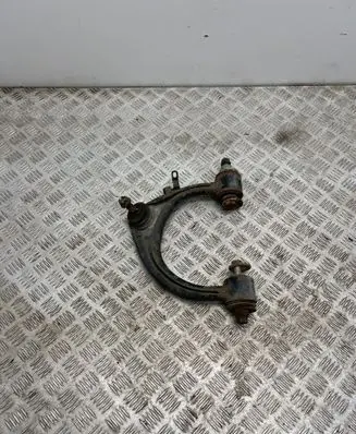 Toyota Land Cruiser (J100) Front lower control arm/wishbone 