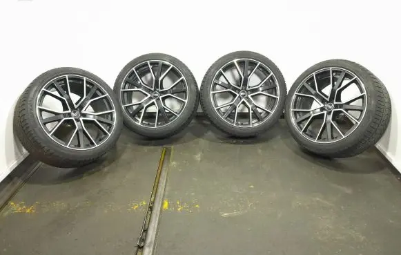 R17 alloy rim