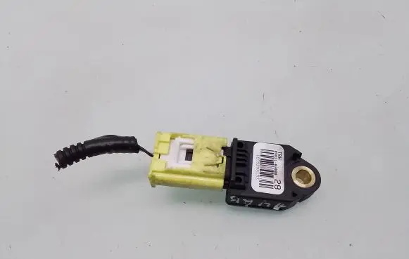 Toyota Auris 150 Airbag deployment crash/impact sensor 8983102080