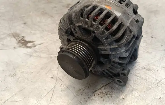 Audi A4 S4 B7 8E 8H Generator/alternator 0986XA8828 0986045340