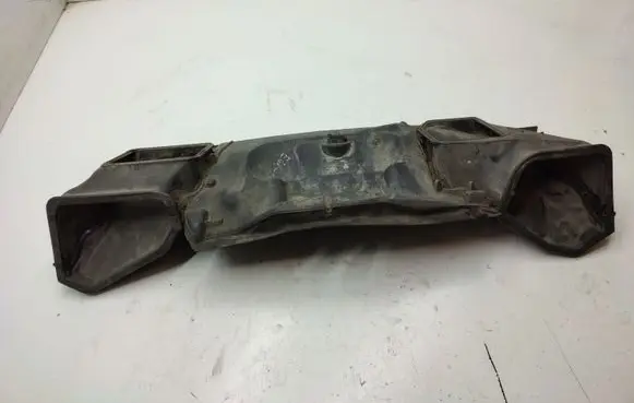 BMW 5 E60 E61 Other engine bay part 6921597