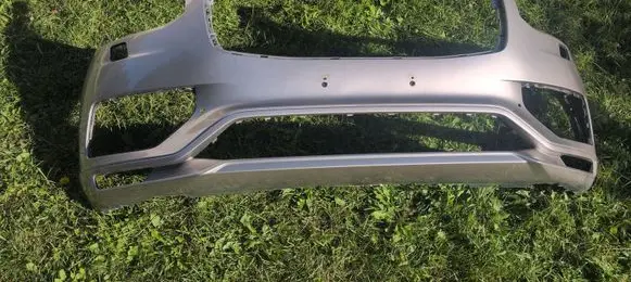 Volvo XC90 Front bumper 31690641