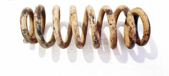 Suzuki Grand Vitara II Rear coil spring 