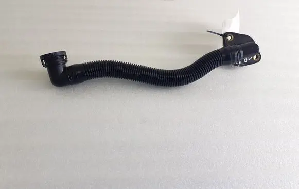 Porsche 718 Cayman 982 982c Oil fill pipe 982115653A 982.115.653.A