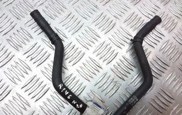 Volkswagen PASSAT B5 Engine coolant pipe/hose