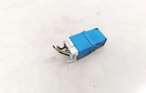 Nissan Almera Tino Other relay 4RA00781303 4RA007813-03