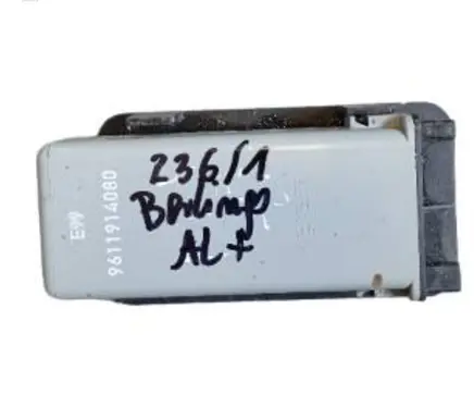 Citroen Berlingo Central locking motor 9611914080 9622270080