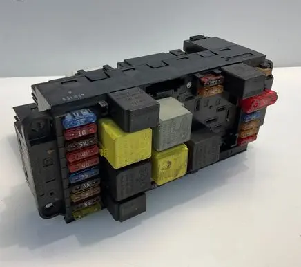 Mercedes-Benz C W203 Fuse module 0025459301 5DK00797320 000013115024220
