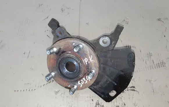 Hyundai i40 Front wheel hub NOCODE