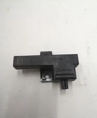 Interior comfort aerial antenna
