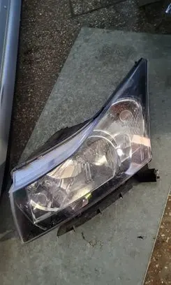 Chevrolet Cruze Headlight/headlamp E1312413