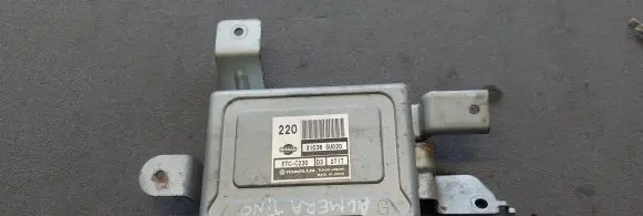 Nissan Almera Tino Gearbox control unit/module 310365U020 ETCC220