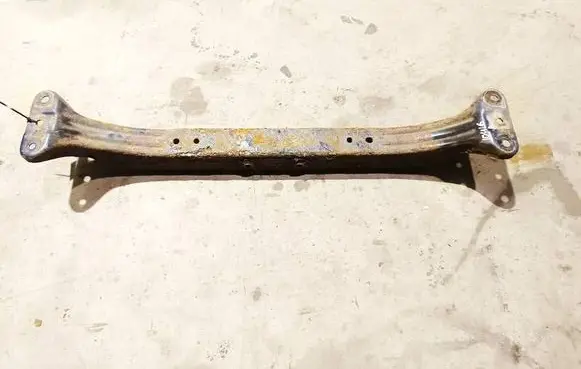 Hyundai Tiburon Rear subframe 