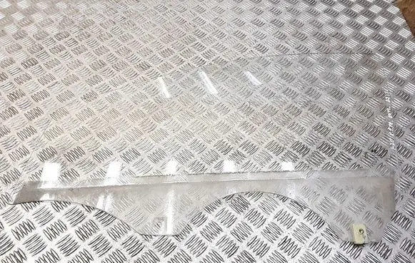 Hyundai i20 (PB PBT) Front door window glass four-door e1743r00097