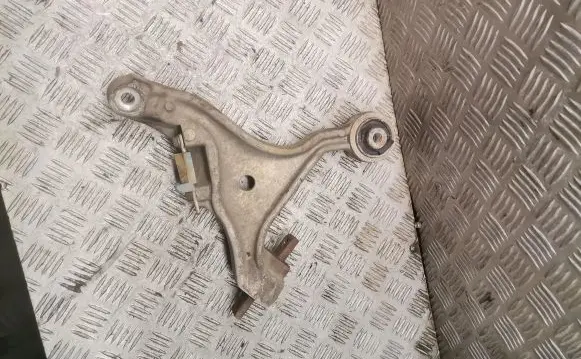 Volvo S60 Front lower control arm/wishbone