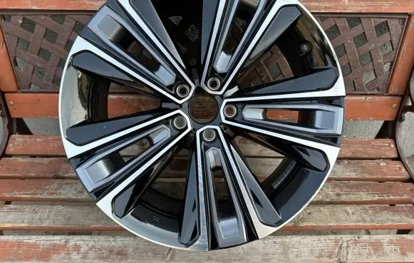 Toyota RAV 4 (XA10) R20 alloy rim 