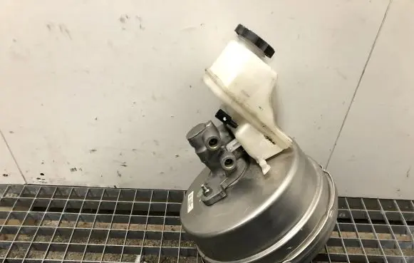 Chevrolet Camaro Brake booster 23347395