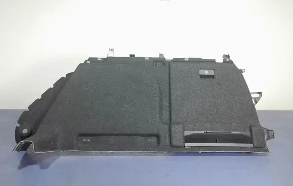 Skoda Superb B5 (3U) Tailgate/boot cover trim set 3V9867428R