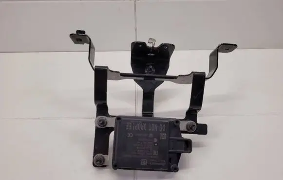 Distronic sensor radar