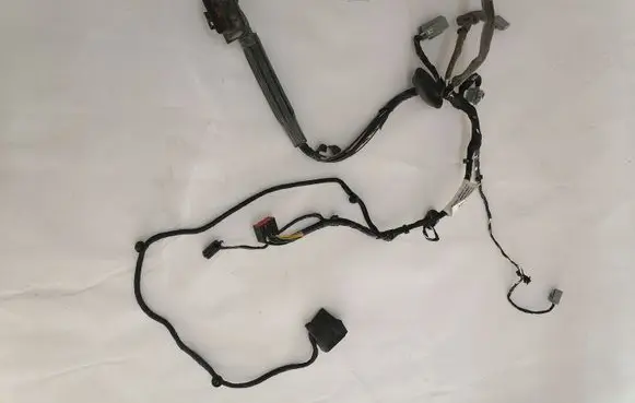 Volvo C70 Front door wiring loom 31270011AA P5V6H0402