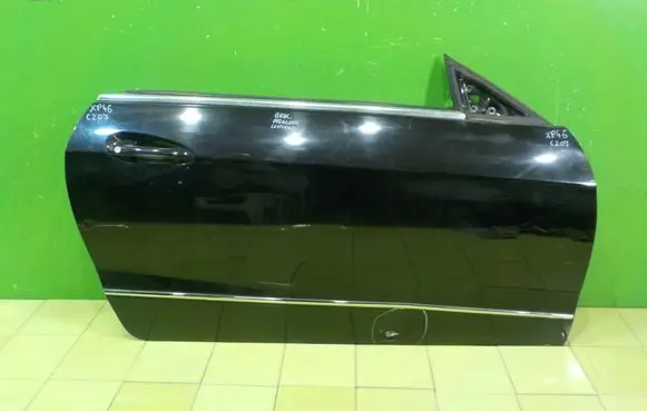 Mercedes-Benz E C207 W207 Front door PRZOD PRAWE