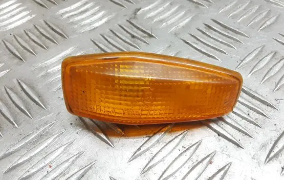 KIA Sorento Front fender indicator light 923043B1