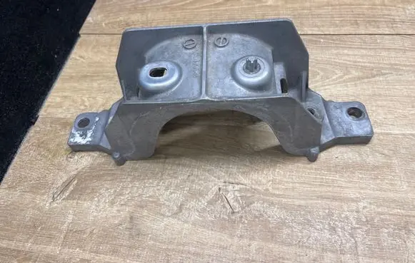 Land Rover Range Rover Sport L494 Engine mounting bracket CPLA4A315AA A1S19C03