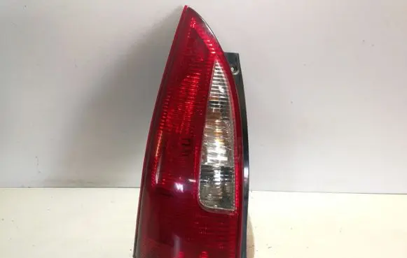 Mazda Premacy Tail light lenses 082161949