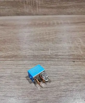 Toyota RAV 4 (XA50) Other relay 9098702027 1567002870