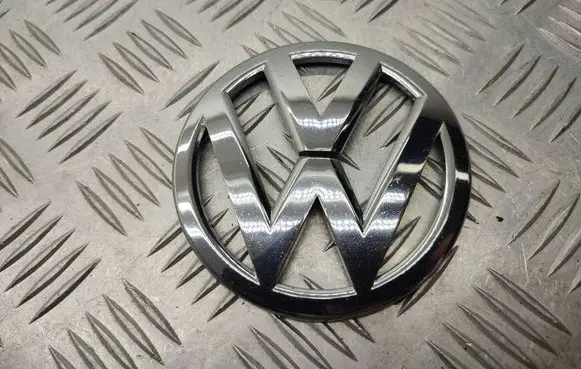 Volkswagen Scirocco Manufacturer badge logo/emblem 