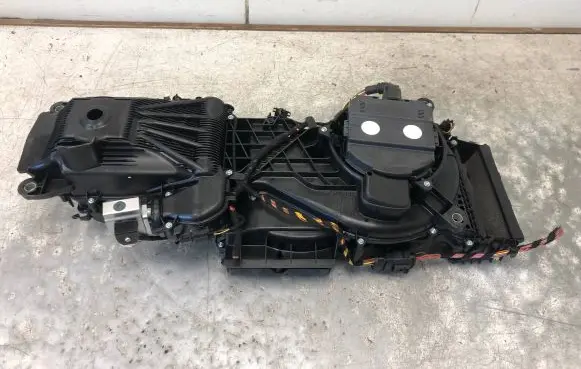 Audi Q5 SQ5 Interior heater climate box assembly 8R0820003B 8R0820021