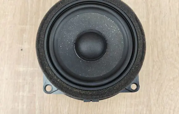 BMW 4 G22 G23 G24 G26 Front door speaker 2622546