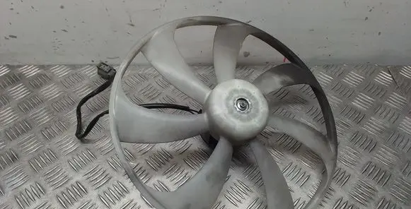 Lexus GS 250 350 300H 450H Electric radiator cooling fan 1636350040