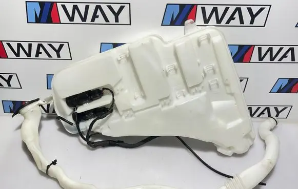BMW 5 F10 F11 Windscreen/windshield washer pump