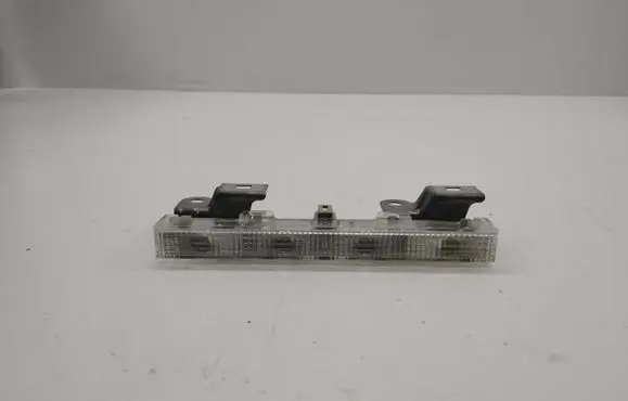 Toyota Auris 150 Third/center stoplight A046053