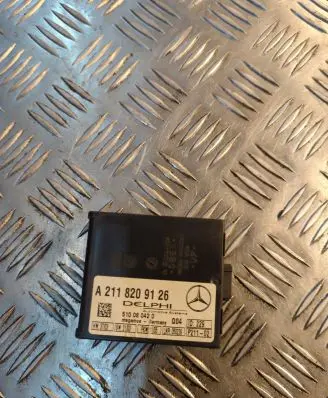 Mercedes-Benz C W203 Alarm control unit/module A2118209126 510080420