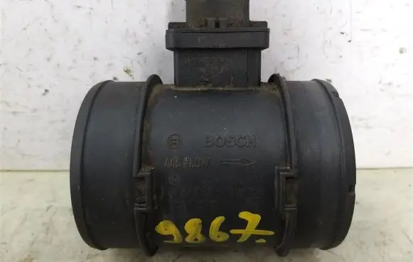 Fiat Panda II Mass air flow meter F00C2G8003