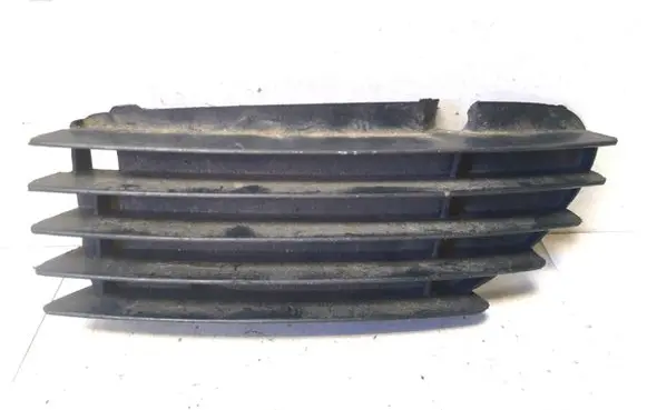 Opel Omega B1 Front bumper lower grill 90458186
