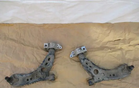 Volkswagen PASSAT B7 Rear control arm