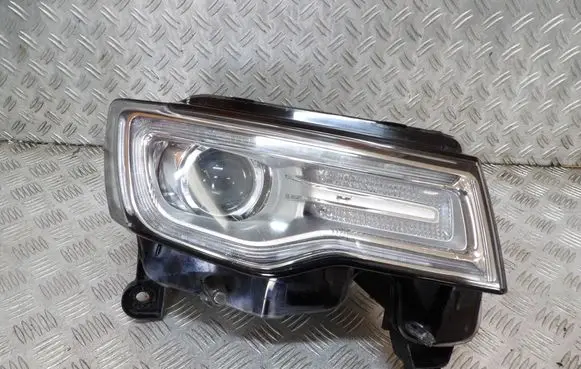 Jeep Grand Cherokee Headlight/headlamp 68144704AC 08102013 323541